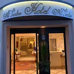 Hotel Al Teatro 3*