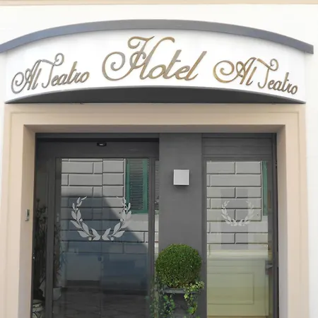 Al Teatro Livorno