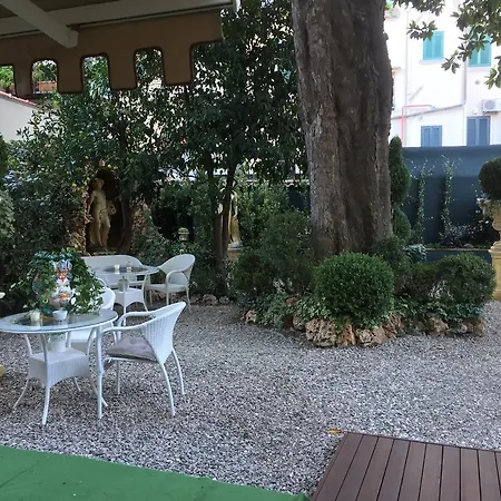 Al Teatro Hotel
